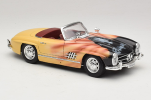 Mercedes 300 SL Roadster Rosemarie Muster Omejena Izdaja 18/27 Bburago 1:18 3023-M1 Kovina – slika 6 od 8