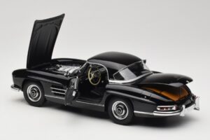 Mercedes 300 SL W198 Roadster With Hardtop Črn Minichamps 1:18 180039040 Kovina – slika 5 od 8