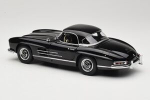 Mercedes 300 SL W198 Roadster With Hardtop Črn Minichamps 1:18 180039040 Kovina – slika 7 od 8