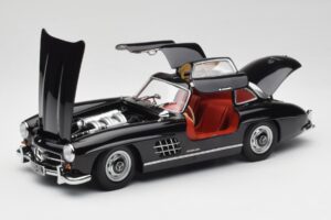 Mercedes 300 SL W198 Črn Minichamps 1:18 180039004 Kovina – slika 2 od 8