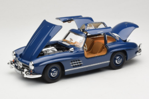 Mercedes 300 SL W198 Modra Norev 1:18 183852 Kovina – slika 2 od 8