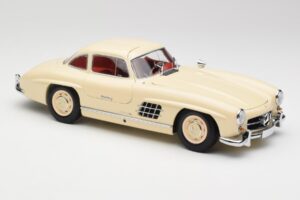 Mercedes 300 SL W198 Kremna Z Rdečo Notranjostjo Minichamps 1:18 180039002 Kovina – slika 6 od 8