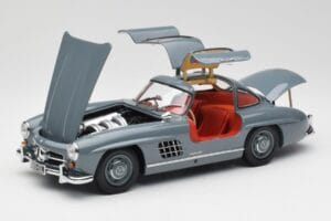 Mercedes 300 SL W198 Graphite Siv Minichamps 1:18 180039005 Kovina – slika 2 od 8