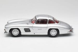 Mercedes 300 SL W198 Gullwing Srebrna Minichamps 1:18 180039000 Kovina – slika 4 od 8