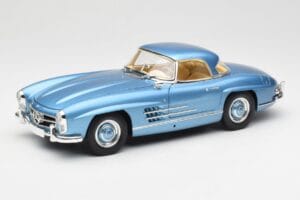 Mercedes 300 SL W198 Roadster Hardtop Light Blue Metallic Minichamps 1:18 180039042 Kovina – slika 3 od 9