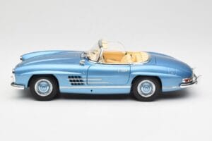 Mercedes 300 SL W198 Roadster Hardtop Light Blue Metallic Minichamps 1:18 180039042 Kovina – slika 5 od 9