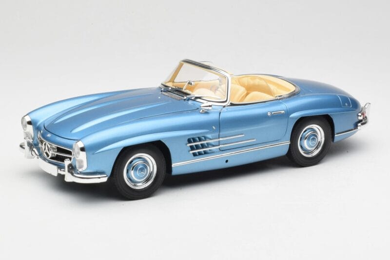 Mercedes 300 SL W198 Roadster Hardtop Light Blue Metallic Minichamps 1:18 180039042 Kovina