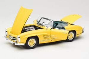 Mercedes 300 SL W198 Roadster Hardtop Signal Yellow Minichamps 1:18 180039044 Kovina – slika 2 od 9