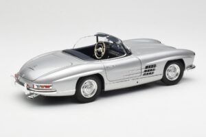 Mercedes 300 SL W198 Roadster Silver Metallic Minichamps 1:18 180039030 Kovina – slika 3 od 8