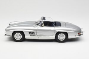 Mercedes 300 SL W198 Roadster Silver Metallic Minichamps 1:18 180039030 Kovina – slika 4 od 8