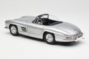 Mercedes 300 SL W198 Roadster Silver Metallic Minichamps 1:18 180039030 Kovina – slika 7 od 8