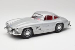 Mercedes 300 SL W198 Gullwing Silver Siv Bburago 1:18 3513 Kovina