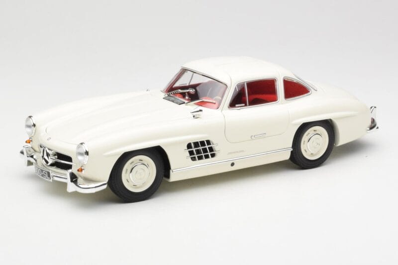 Mercedes 300 SL W198 Bel Minichamps 1:18 180039006 Kovina
