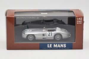 Mercedes 300 SLR #21 K. Kling / A. Simon 24 Hours of Le Mans 1955 Minichamps 1:43 432553021 Kovina – slika 4 od 4