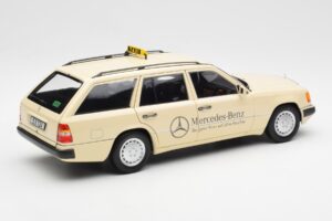 Mercedes 300D S124 T-Model Svetlo Slonokoščena Taxi Dealer Edition Norev 1:18 B66040702 Kovina – slika 3 od 8