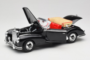 Mercedes 300S W188 Roadster Črna Welly 1:18 801-3271398 Kovina – slika 2 od 8