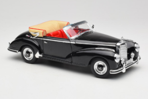 Mercedes 300S W188 Roadster Črna Welly 1:18 801-3271398 Kovina – slika 6 od 8
