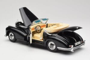 Mercedes 300SC W188 Obsidian Črna Maisto 1:18 806B Kovina – slika 5 od 8
