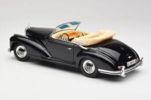 Mercedes 300SC W188 Obsidian Črna Maisto 1:18 806B Kovina – slika 7 od 8