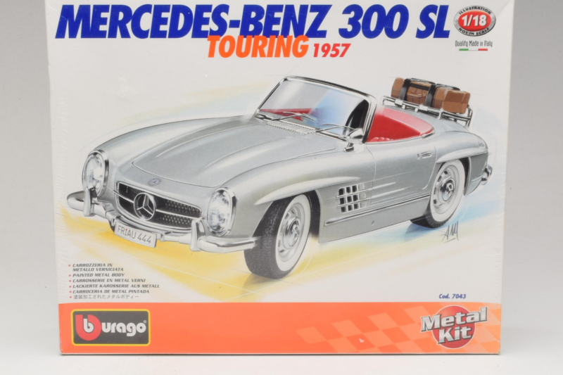 Mercedes 300SL Roadster Srebrn Bburago 1:18 7043 Kovina