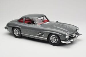 Mercedes 300SL W198 Gullwing Graphite Grey Norev 1:12 123852 Kovina – slika 4 od 6