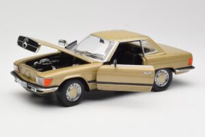 Mercedes 350 SL R107 Zlat Sun Star 1:18 MB004 Kovina – slika 2 od 8
