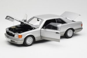 Mercedes 500 SEC C126 Srebrn AUTOart 1:18 76212 Kovina – slika 2 od 8