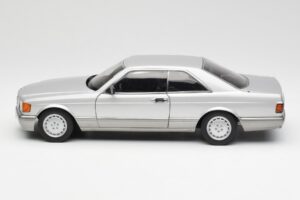 Mercedes 500 SEC C126 Srebrn AUTOart 1:18 76212 Kovina – slika 4 od 8