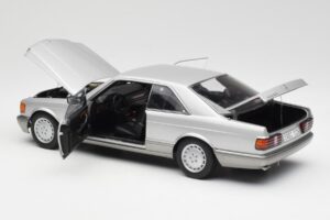 Mercedes 500 SEC C126 Srebrn AUTOart 1:18 76212 Kovina – slika 5 od 8