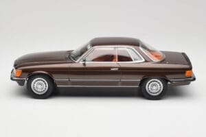 Mercedes 500 SLC C107 Beige Metallic KK-Scale 1:18 KKDC180851 Kovina – slika 3 od 6