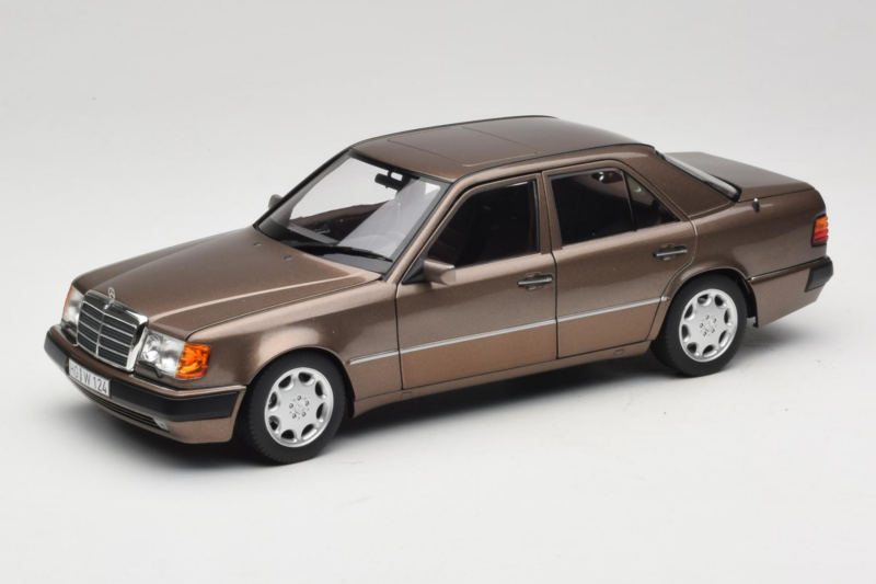 Mercedes 500E W124 Impala Metallic Norev 1:18 183954 Kovina
