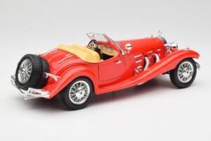 Mercedes 500K Roadster Rdeč Bburago 1:18 3020 Kovina – slika 3 od 8