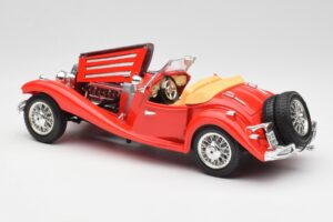 Mercedes 500K Roadster Rdeč Bburago 1:18 3020 Kovina – slika 5 od 8