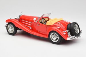 Mercedes 500K Roadster Rdeč Bburago 1:18 3020 Kovina – slika 7 od 8