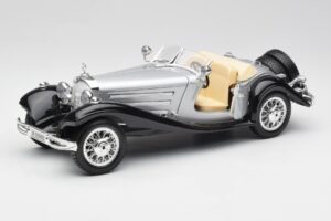 Mercedes 500K Roadster Srebrn Bburago 1:18 3020-M1 Kovina – slika 2 od 8
