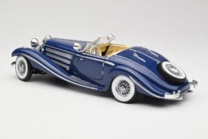 Mercedes 500K Special Roadster Moder Maisto 1:18 56059 Kovina – slika 7 od 8
