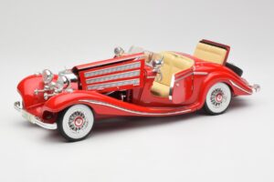 Mercedes 500K Special Roadster Rdeč Maisto 1:18 56058 Kovina – slika 2 od 8
