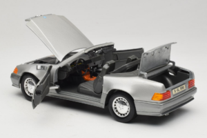 Mercedes 500SL R129 Srebrn Tchibo 1:18 TC001 Kovina – slika 5 od 8