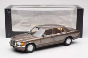 Mercedes 560 SEL W126 Impala Rjav Dealer Edition Norev 1:18 B66040646 Kovina – slika 8 od 8