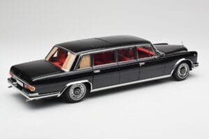 Mercedes 600 Pullman W100 Črn NZG 1:18 1071/50 Kovina – slika 3 od 8