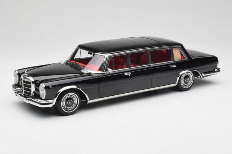Mercedes 600 Pullman W100 Črn NZG 1:18 1071/50 Kovina