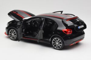 Mercedes A-Class W176 AMG Črn Norev 1:18 183596 Kovina – slika 5 od 8