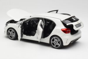 Mercedes A-Class W176 Cirrus Bel Norev 1:18 B66960126 Kovina – slika 5 od 8