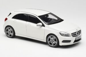 Mercedes A-Class W176 Cirrus Bel Norev 1:18 B66960126 Kovina – slika 6 od 8