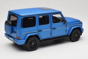 Mercedes AMG G 63 L W465 Modra Norev 1:18 B66960664 Kovina – slika 2 od 6