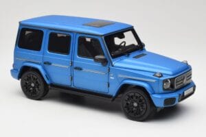 Mercedes AMG G 63 L W465 Modra Norev 1:18 B66960664 Kovina – slika 4 od 6