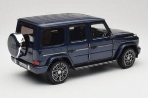 Mercedes AMG G 63 L W465 Temno Modra Norev 1:18 B66960663 Kovina – slika 3 od 8