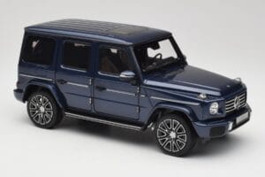 Mercedes AMG G 63 L W465 Temno Modra Norev 1:18 B66960663 Kovina – slika 6 od 8