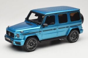 Mercedes AMG G63 W463 Hyper Blue Magno GT Spirit 1:18 GT925 Smola