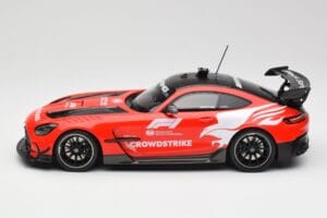 Mercedes AMG GT Black Series C190 Safety Car F1 2023 Minichamps 1:18 155032091 Kovina – slika 3 od 6
